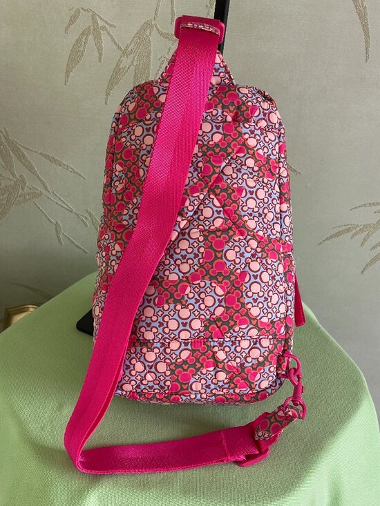 VERA BRADLEY X DISNEY LORMAN SLING BACKPACK:NWT MICKEY MOUSE KALEIDOSCOPE PINK main image 15